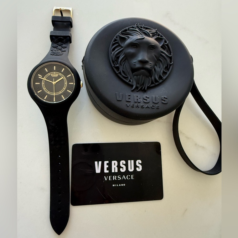 Versus by Versace Women's Fire Island Wrist Watch Model: VSPOQ8021